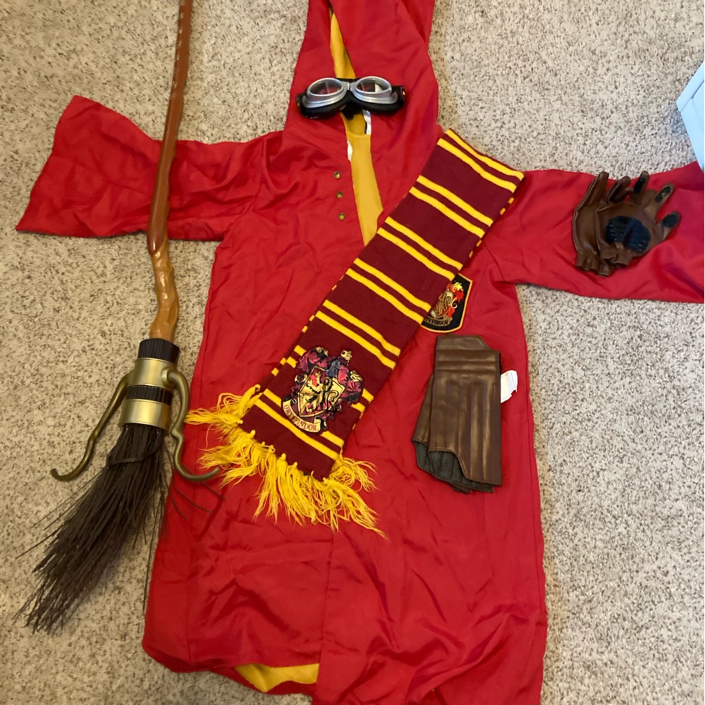 Lot of girls, small/medium, Harry Potter, costumes and clothes.